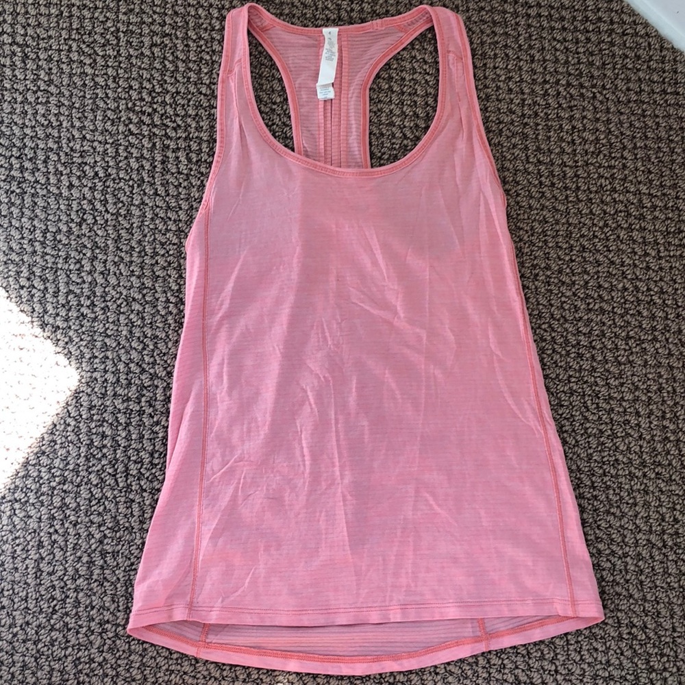 Lululemon tank